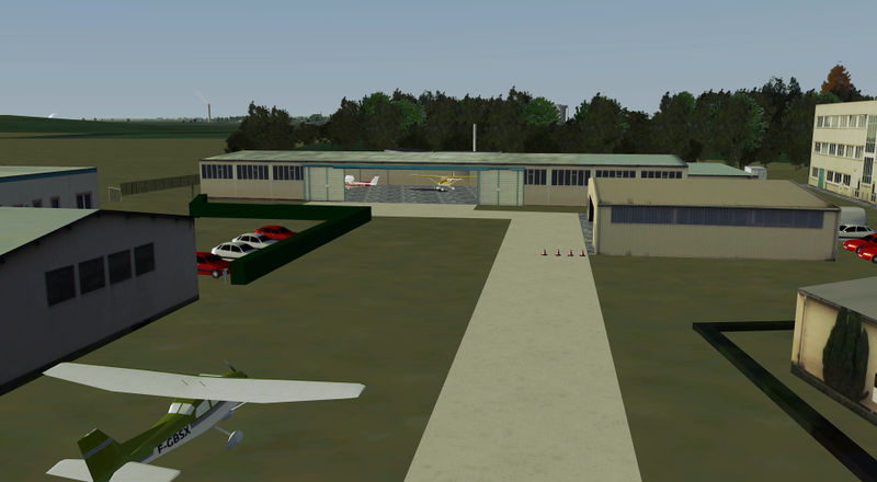 File:EDAU Hangar 01.jpg