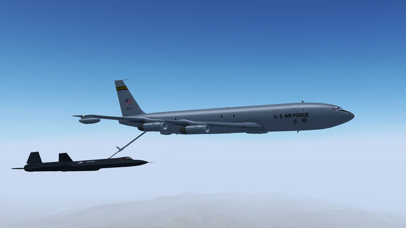 File:SR-71 aerial refueling.jpg